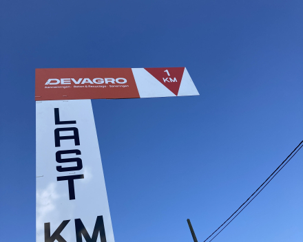 Last KM zuil